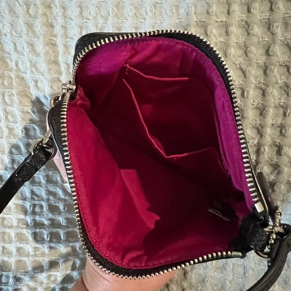 EUC Coach Fuchsia and Black Leopard Wristlet - Picture 5 of 5